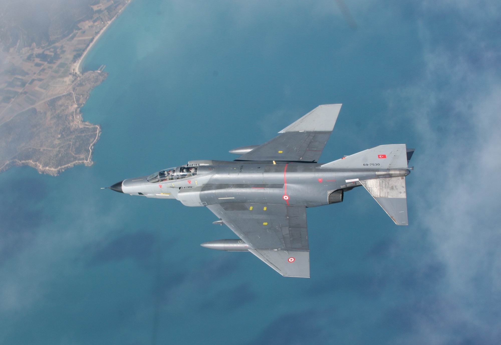 2000x1378 free pictures mcdonnell douglas f 4 phantom ii