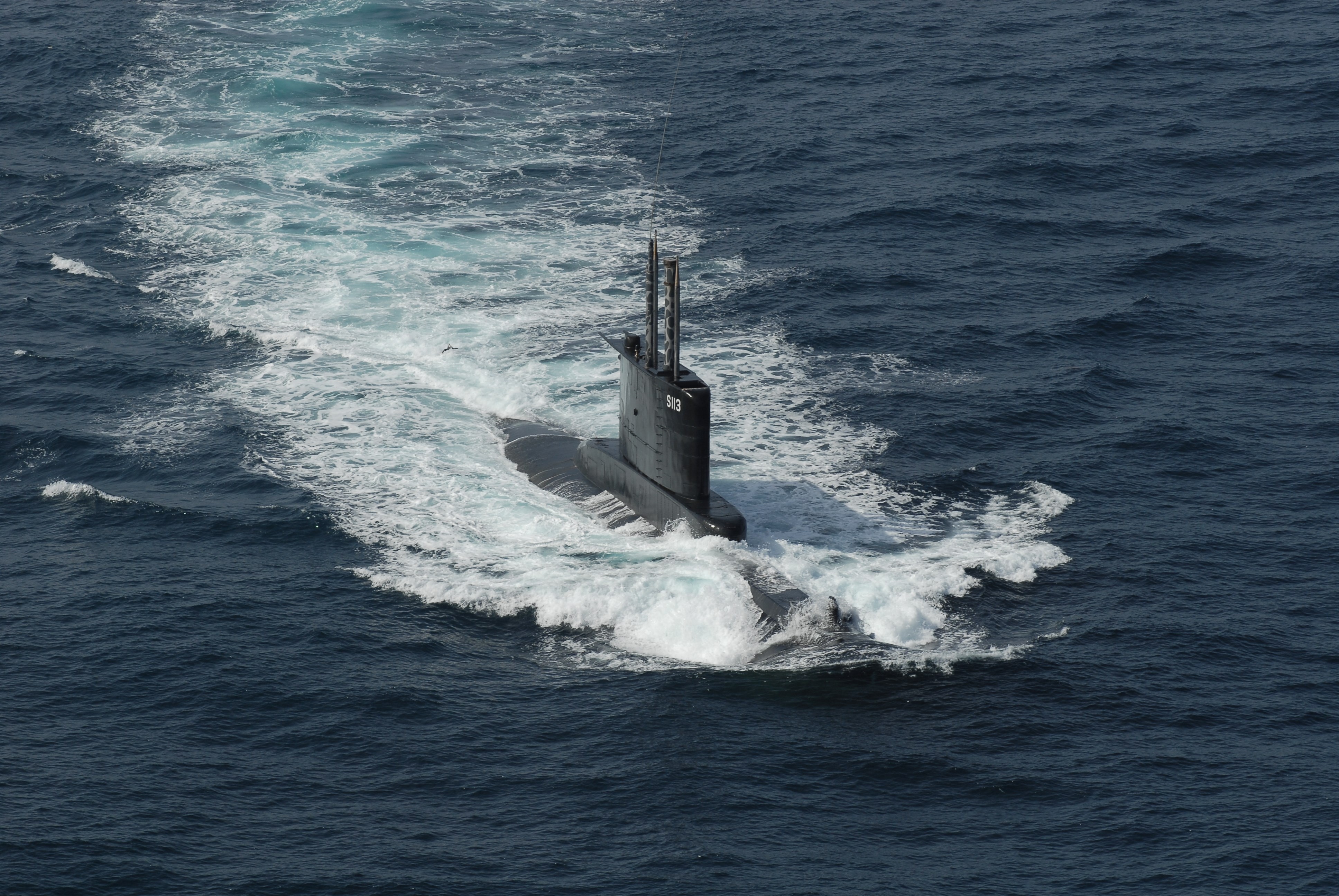 submarine : High Definition Background