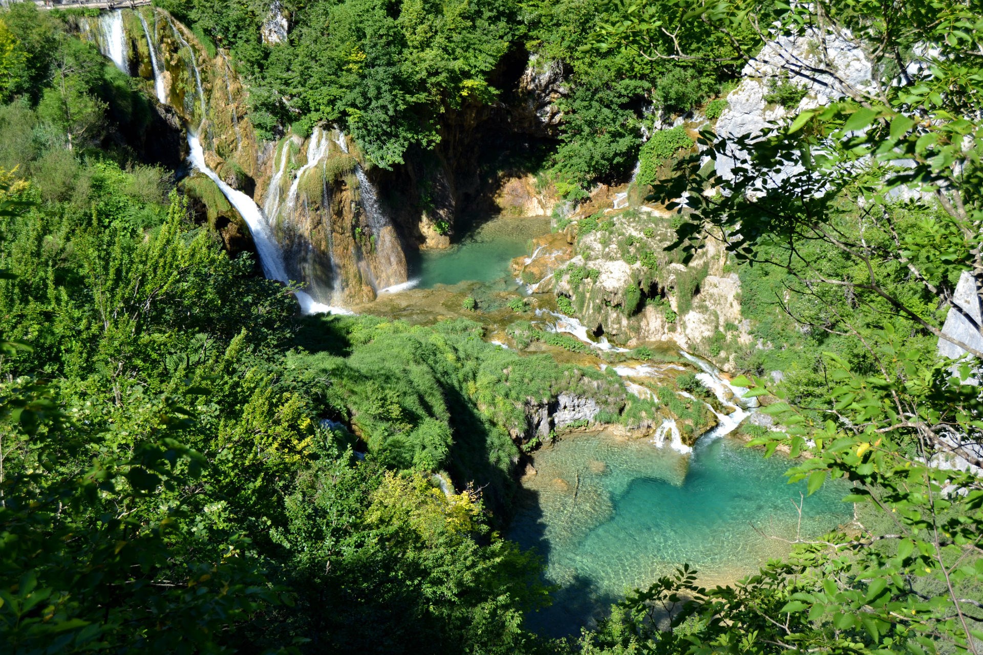 waterfall : High Definition Background