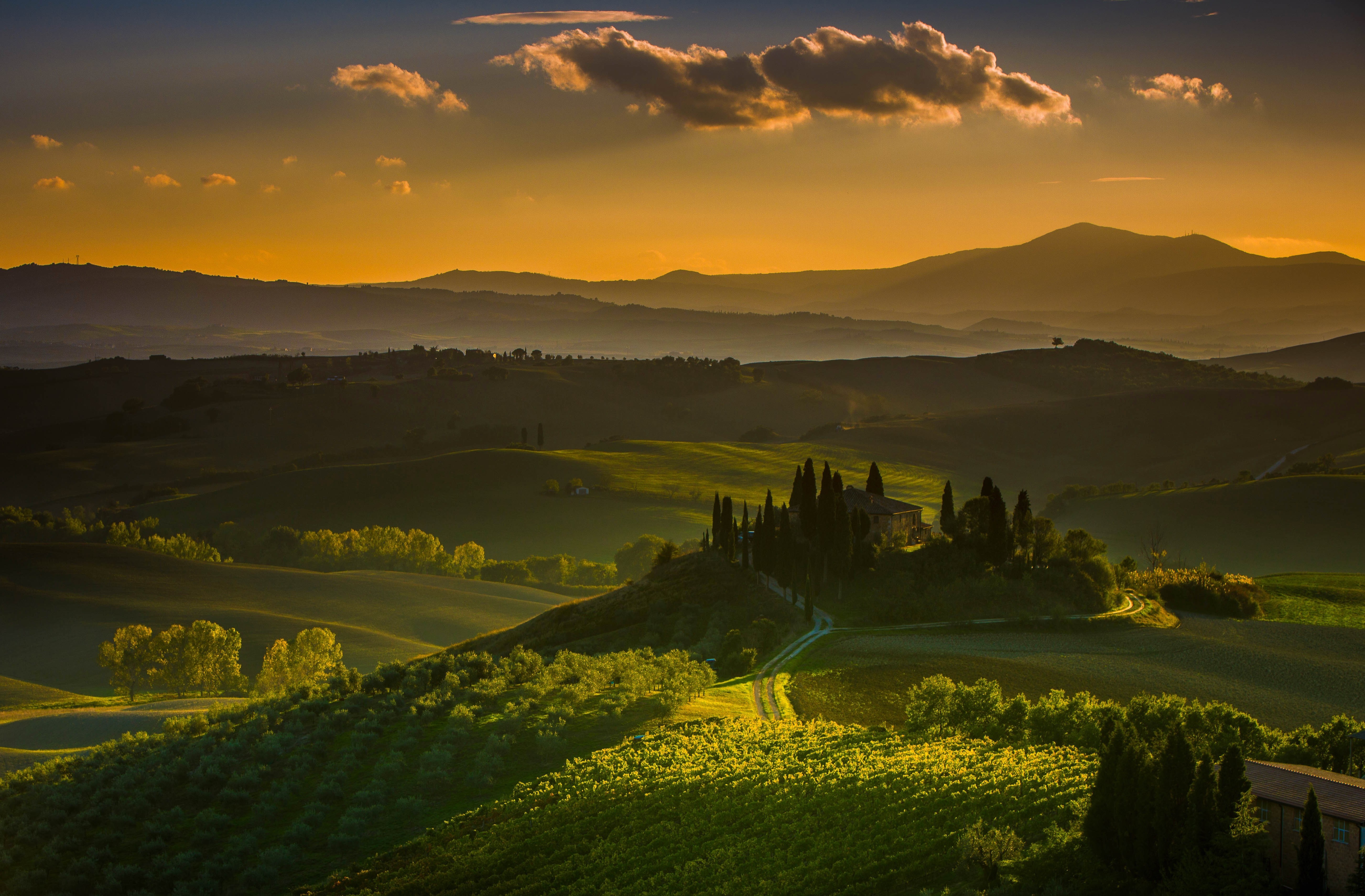 landscape tuscany italy wallpaper