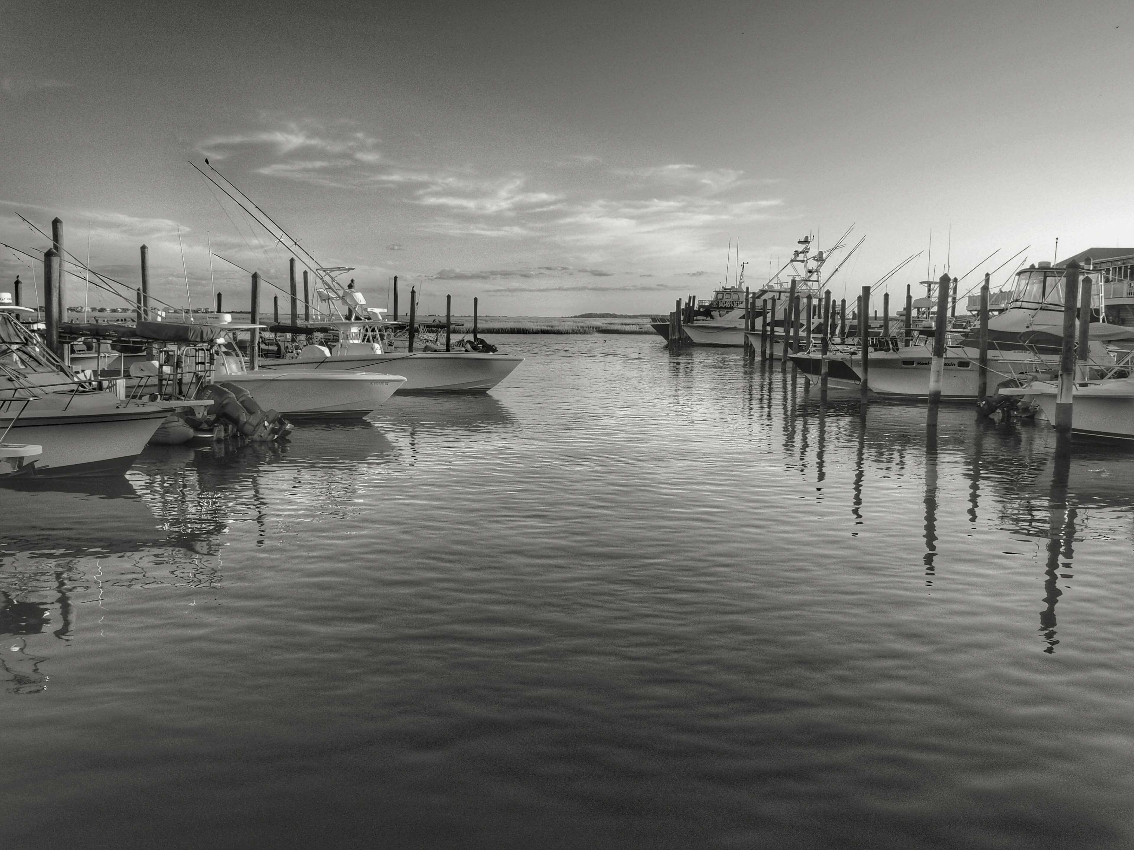 black and white, blackampwhite, black and white, blackandwhite, boats, clouds, dock, lake, motorboat, motorboats, ocean, pontoon, port, sailboats, sea, sky, water 4k wallpaper