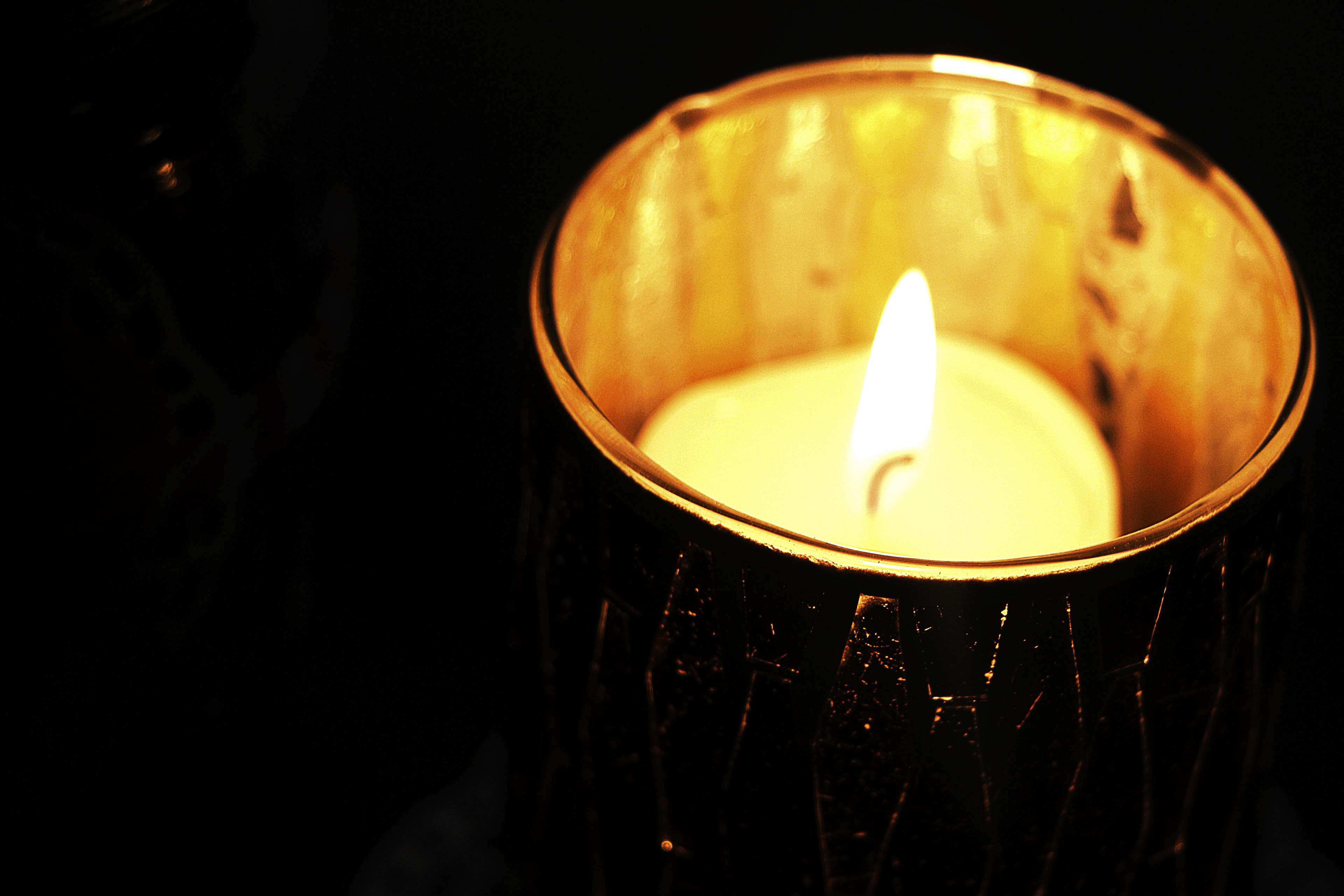 blur, bright, burn, burnt, candle, candlelight, close up, dark, decoration, fire, flame, gold, heat, hot, illuminated, light, lighted, luminescence, night, wax 4k wallpaper