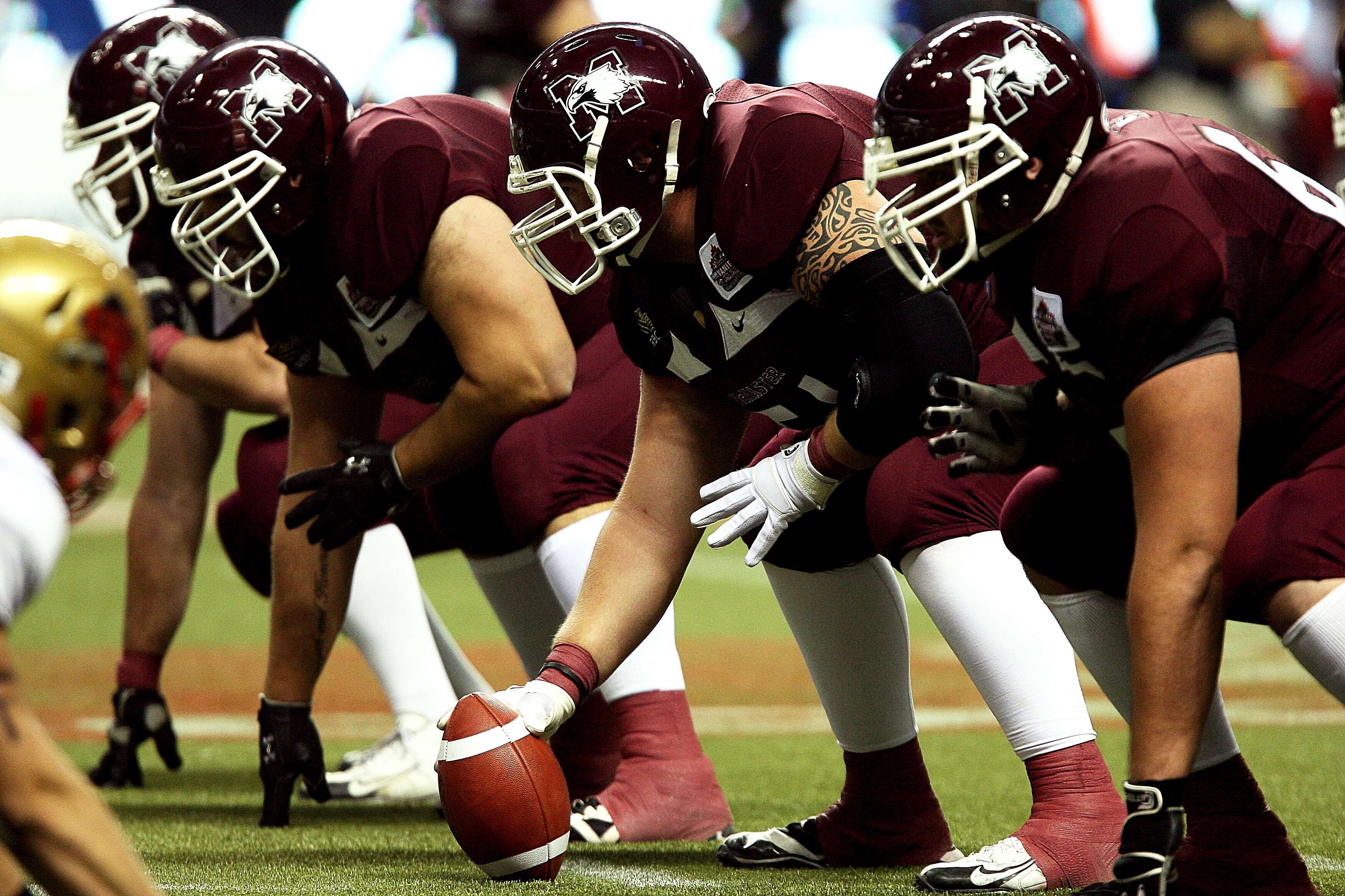 action, american football, athletes, ball, field, football, football players, game, men, people, players, quarterback, rugby, sport, stadium, team, teamwork, uniform wallpaper