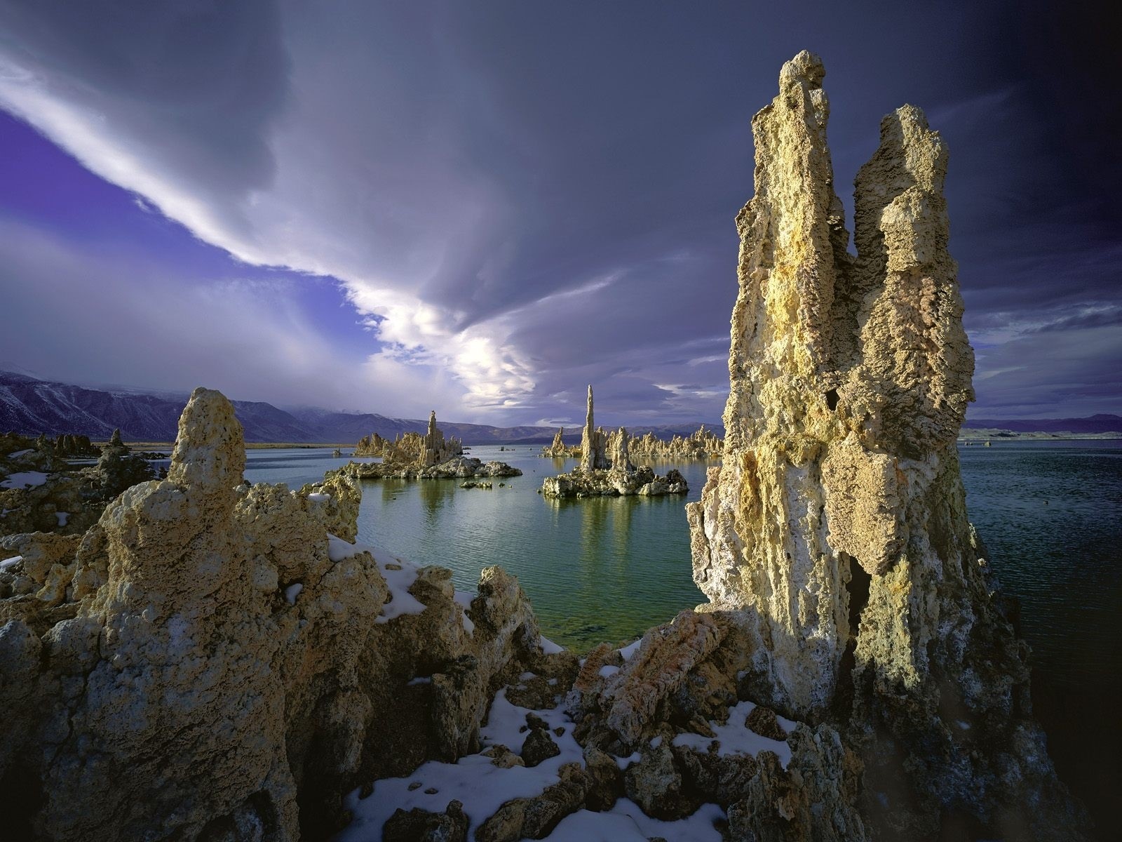 1600x1200 Lake, Bank, Stones, Adjournment wallpaper JPG 