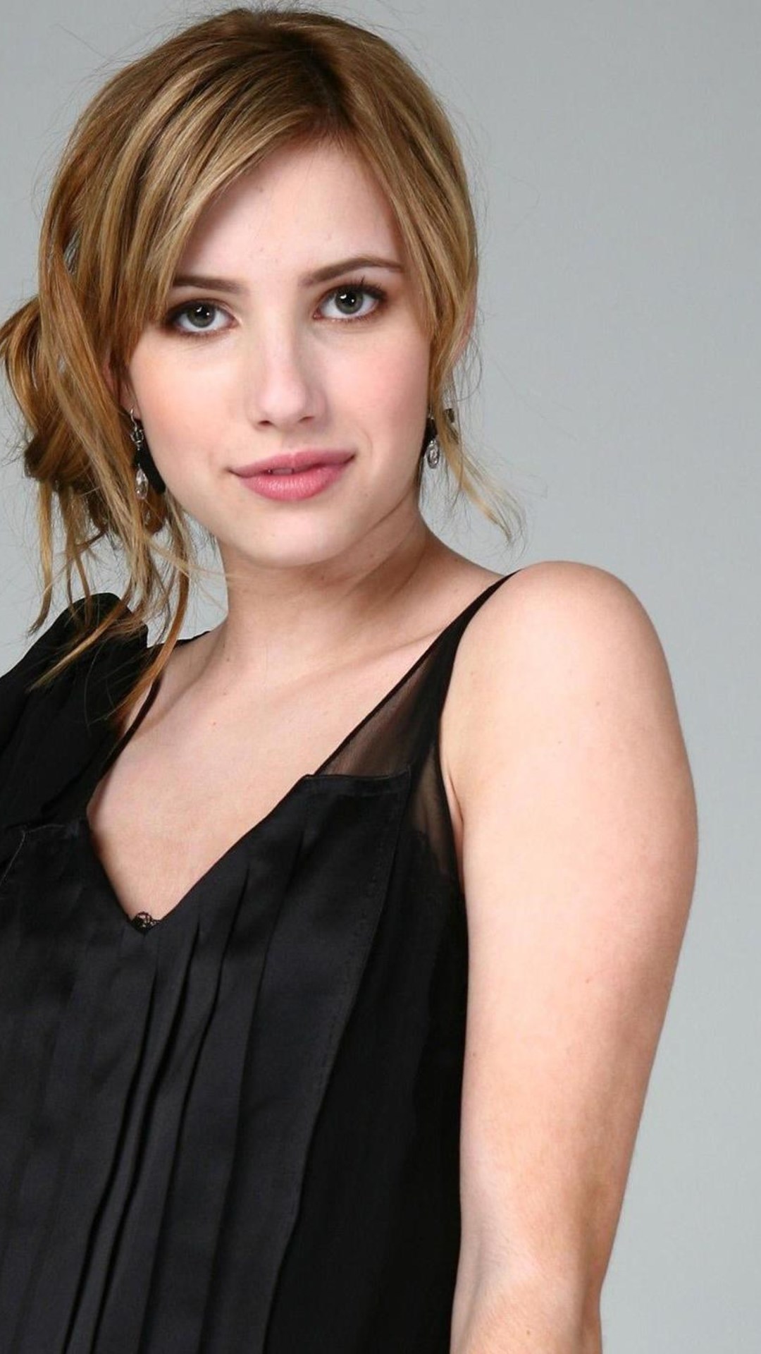 1080x1920 emma roberts, celebrities, girls, smiling for Iphone 6, 7, 8 wallpaper